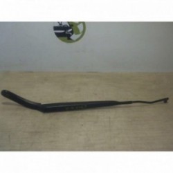 Bras essuie glace avant...