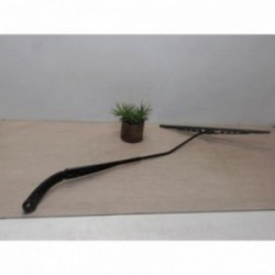 Bras essuie glace avant...