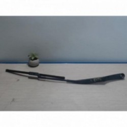 Bras essuie glace avant...