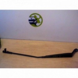 Bras essuie glace avant...