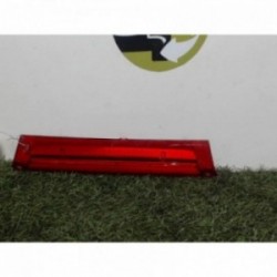 Feu arriere stop central...