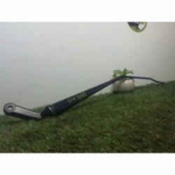 Bras essuie glace avant...