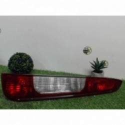 Feu arriere principal droit...