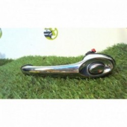 Poignee porte avant droit...