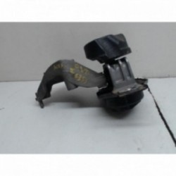 Support moteur droit...