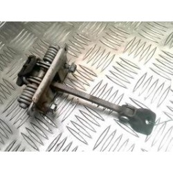 Tirant de porte avant...