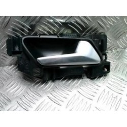 Poignee interieur avant...