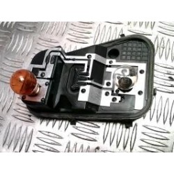 Platine feu arriere droit...