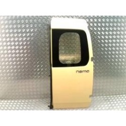 Porte de coffre droit...