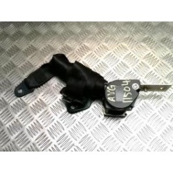 Ceinture avant gauche...