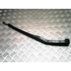 Bras essuie glace avant...