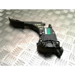 Pedale d'accelerateur...