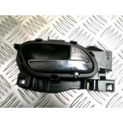 Poignee interieur avant...