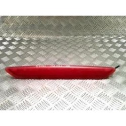 Feu arriere stop central...