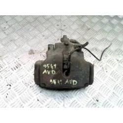 Etrier avant droit...