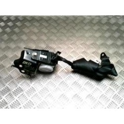 Ceinture arriere droit...