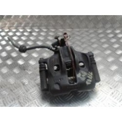 Etrier avant droit...