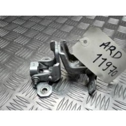 Charniere de porte arriere...