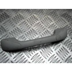 Poignee de maintien arriere...