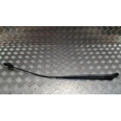 Bras essuie glace avant...