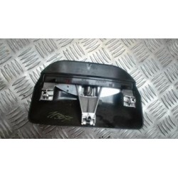 Feu arriere stop central...