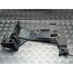 Support de pare chocs...