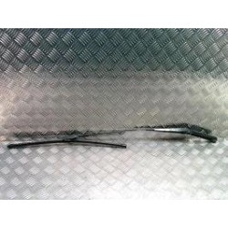 Bras essuie glace avant...