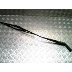 Bras essuie glace avant...