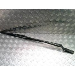 Bras essuie glace avant...