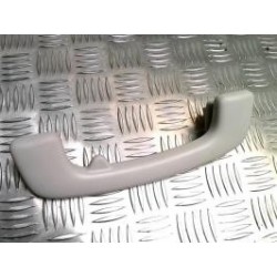 Poignee de maintien arriere...