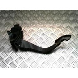 Pedale d'accelerateur...