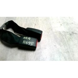 Attache ceinture arriere...