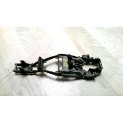 Support poignee porte avant...