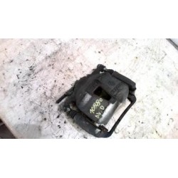 Etrier avant droit...