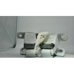 Charniere de porte arriere...