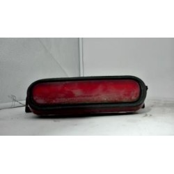 Feu arriere stop central...