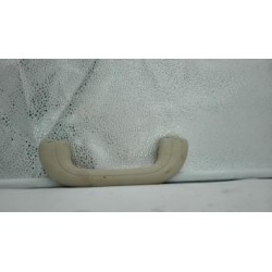 Poignee de maintien arriere...