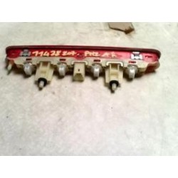 Feu arriere stop central...