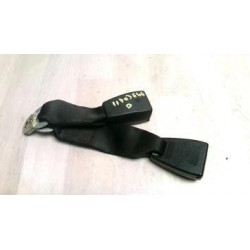 Attache ceinture arriere...