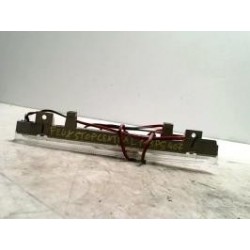 Feu arriere stop central...