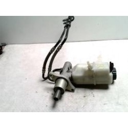 Maitre cylindre (freinage)...