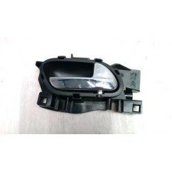 Poignee interieur arriere...