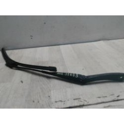 Bras essuie glace avant...