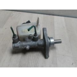 Maitre cylindre (freinage)...