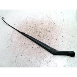 Bras essuie glace avant...