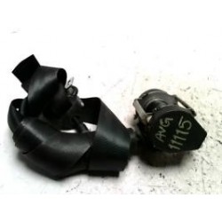 Ceinture arriere gauche...