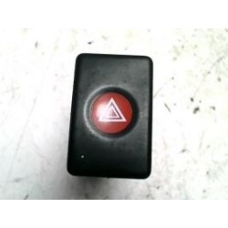 Bouton de warning DACIA...