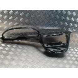 Facade autoradio PEUGEOT...