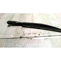 Bras essuie glace arriere...