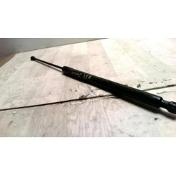 Verin de capot DACIA...